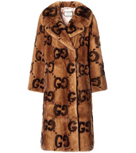 gucci fue coat|Gucci fur coat price.